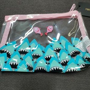 Forever 21 shark bag 🦈